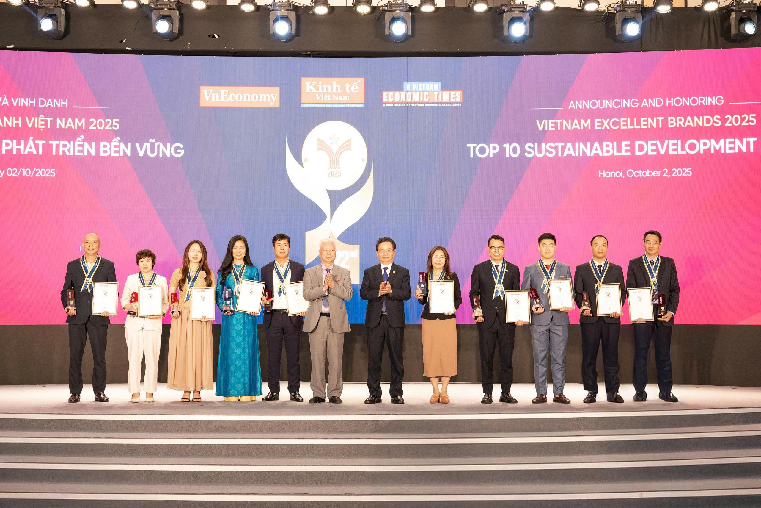 z7077137549119_f8a7e8878f1c451247f4b2d01cd363e4